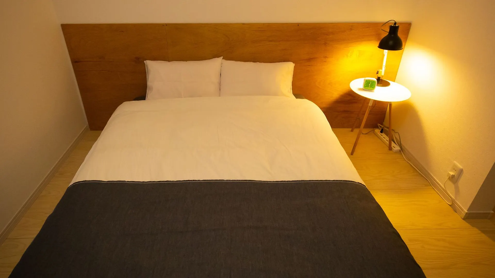 Ty House Shin-Osaka Lägenhet  Osaka